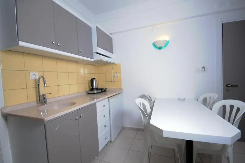 Kocer Club Apartments Marmaris Hotel